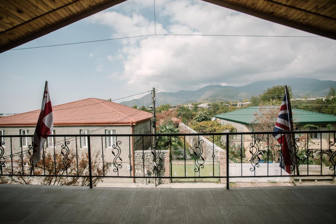 Chateau Dzveli Gavazi Hotel Akhalsopeli  Buitenkant foto