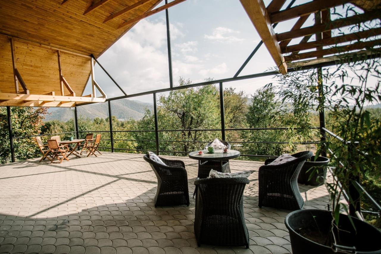 Chateau Dzveli Gavazi Hotel Akhalsopeli  Buitenkant foto